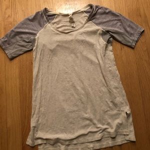 Lululemon short sleeve shirt